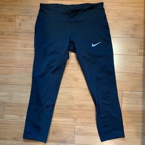 Nike Dry-Fit Crop Running Leggings